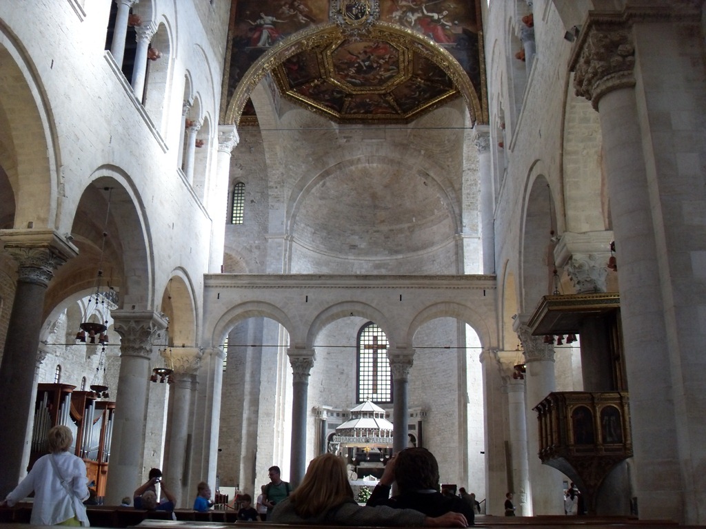 Kathedrale des heiligen Nikolaus in Bari